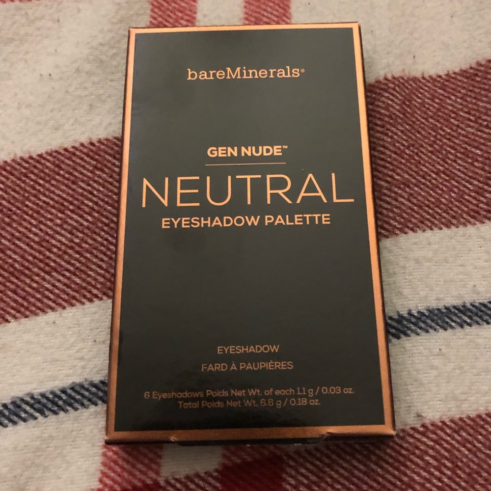 BAREMINERALS
Gen Nude Neutral Eyeshadow Palette